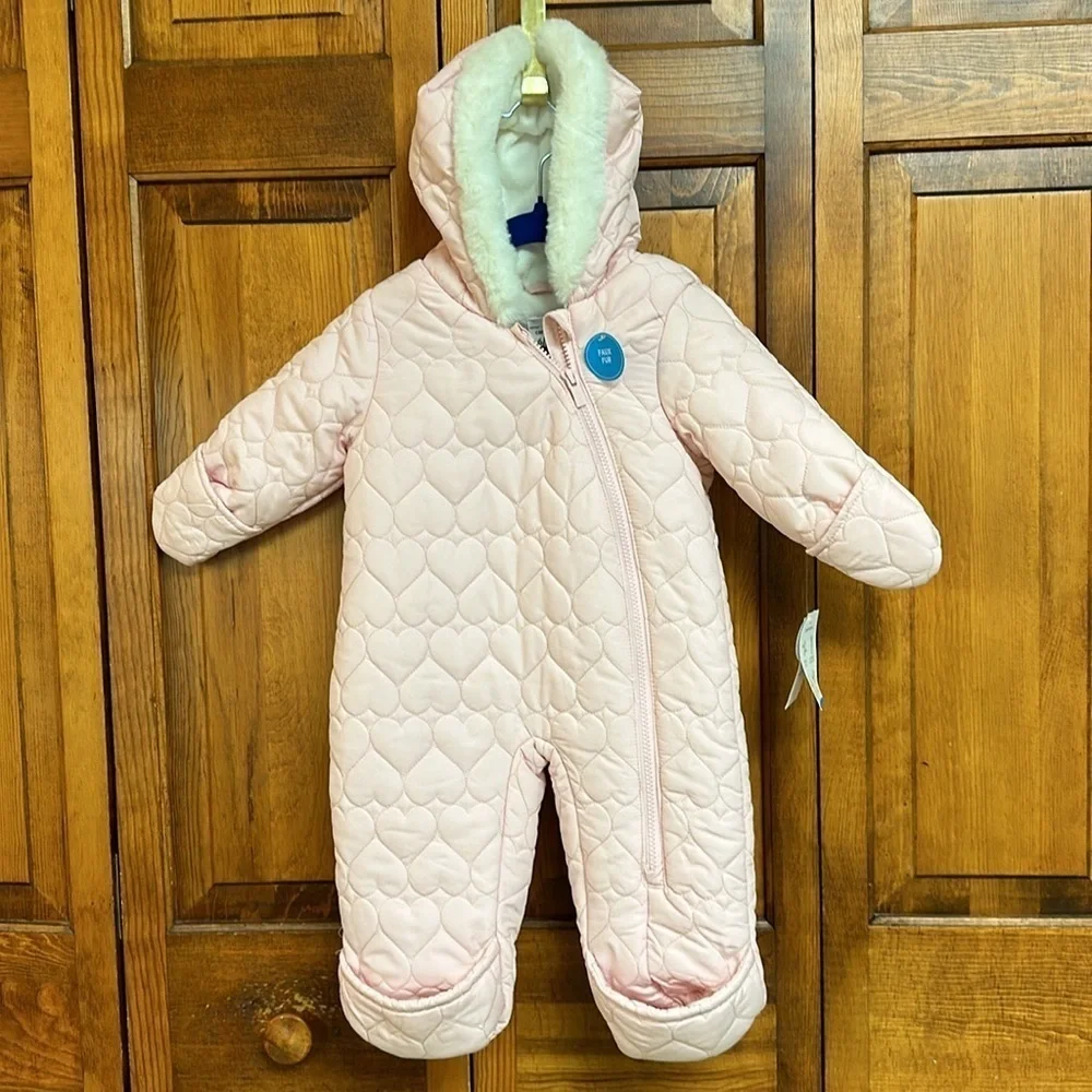 Carter’s Pink Hooded Snowsuit Full Front Zipper 6-9 Months NWT